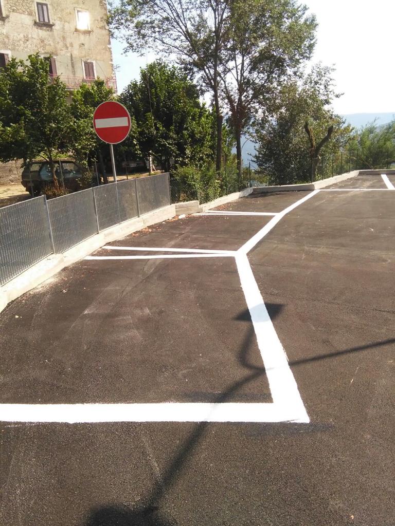 REALIZZAZIONE PARCHEGGIO - GIULIANO DI ROMA (FR)