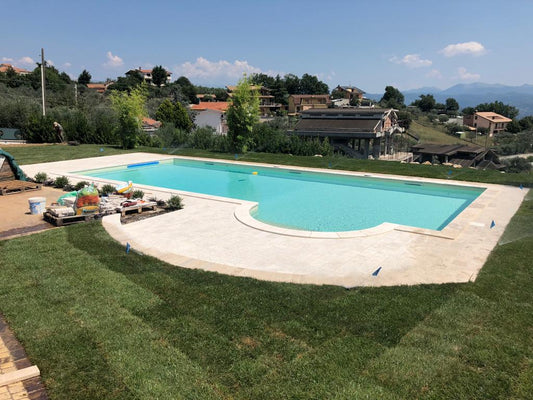 REALIZZAZIONE PISCINA PRIVATA - BOVILLE ERNICA (FR)